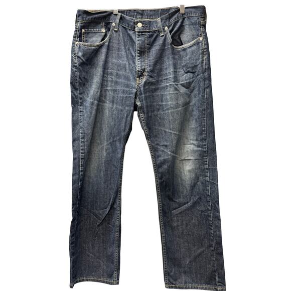 Levi's 559 Jeans Mens 40x32 ACTUAL Relaxed Straight Faded Wash Denim - Picture 2 of 9
